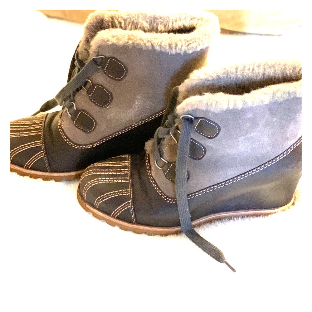 Ugg Waterproof Wedged Booties